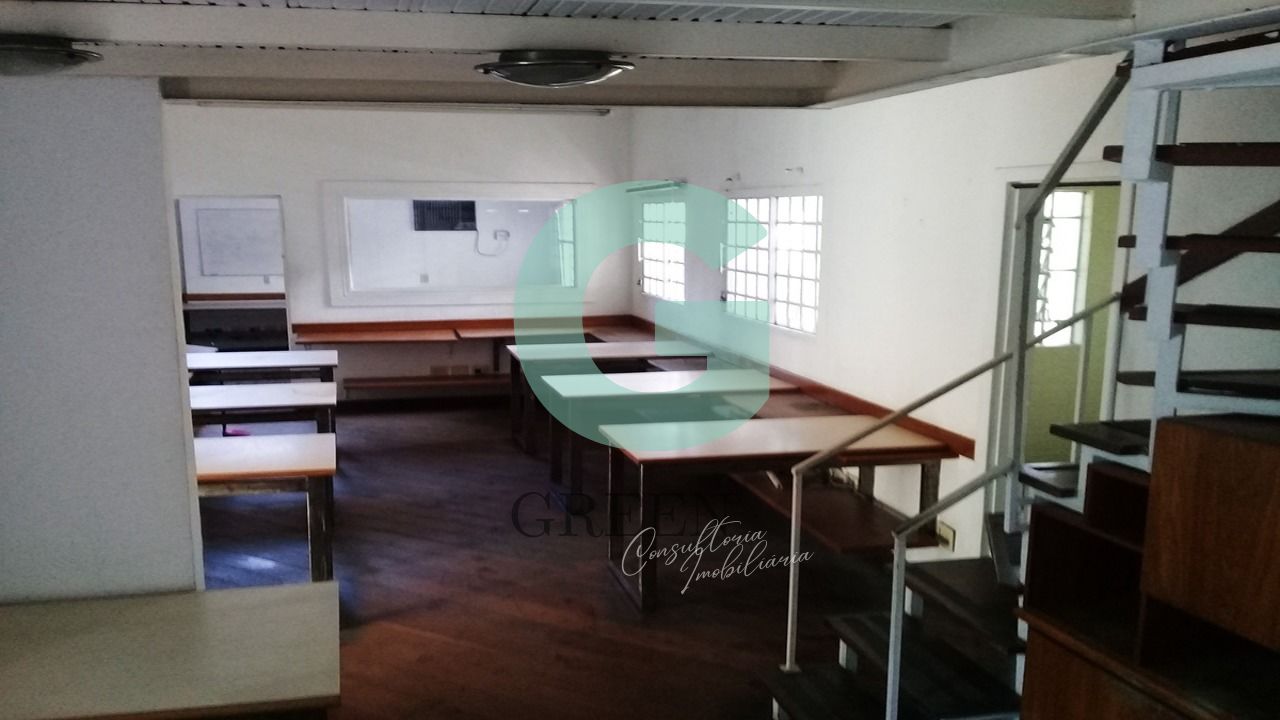 Casa Comercial à venda e aluguel, 300m² - Foto 8