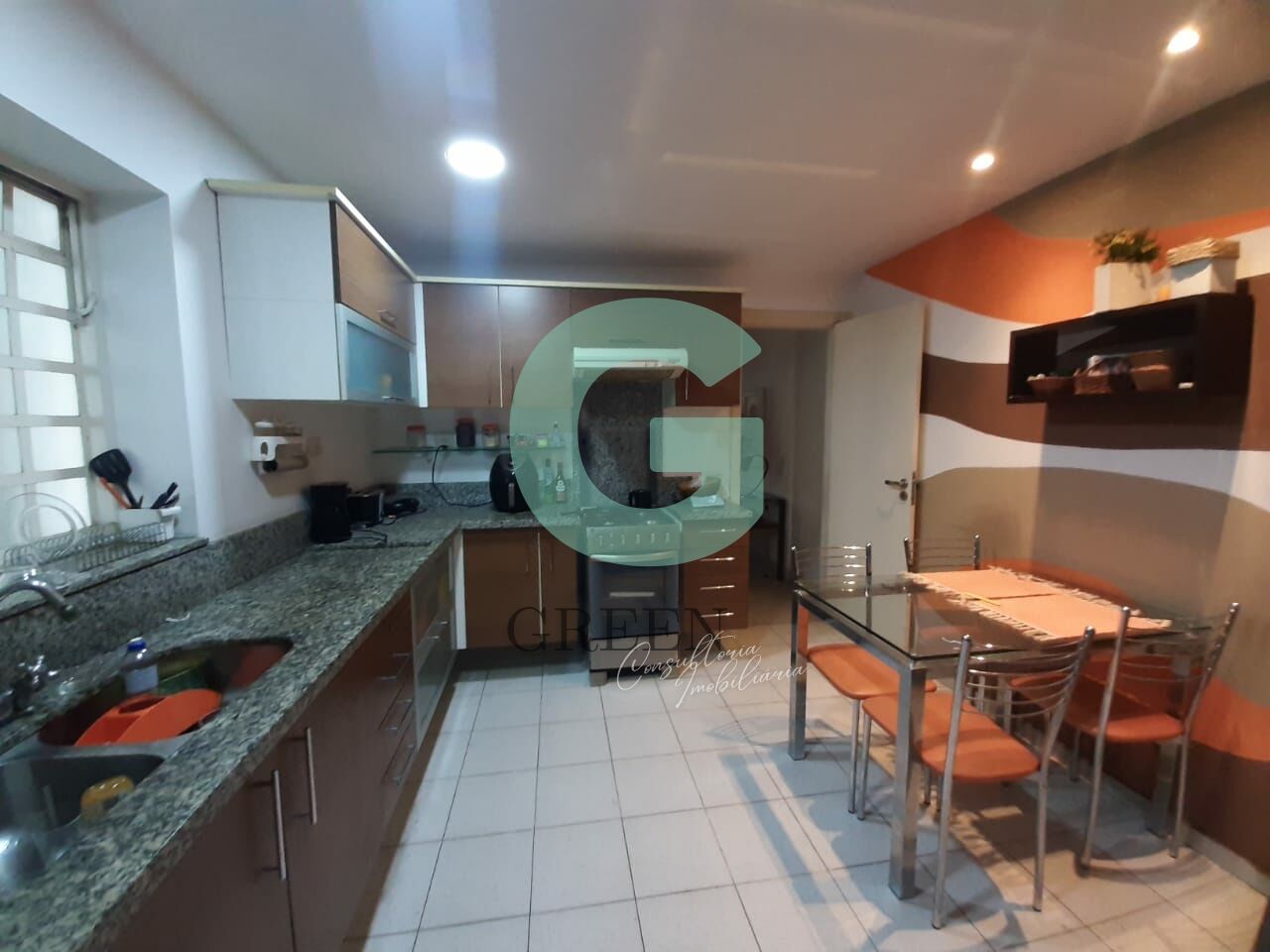 Casa, 4 quartos, 200 m² - Foto 11
