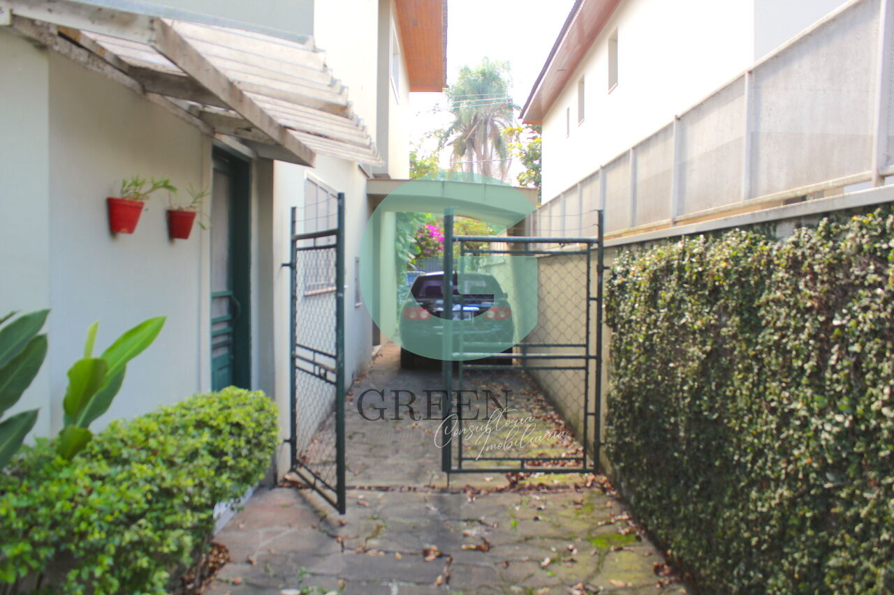 Casa à venda com 3 quartos, 244m² - Foto 6