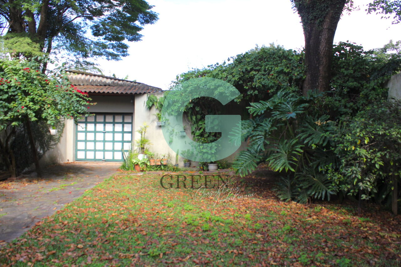 Casa à venda com 3 quartos, 244m² - Foto 5