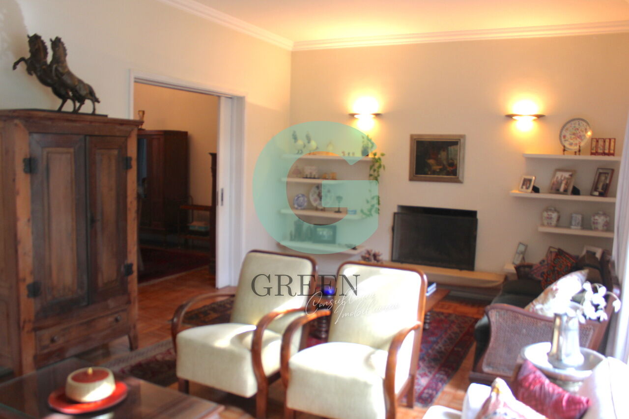 Casa à venda com 3 quartos, 244m² - Foto 8
