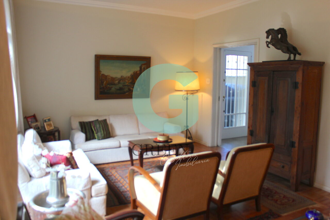 Casa à venda com 3 quartos, 244m² - Foto 9