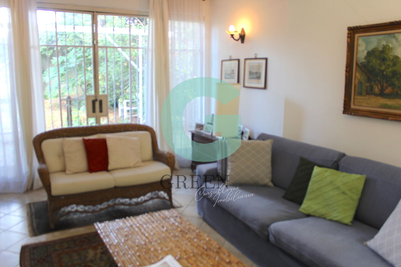 Casa à venda com 3 quartos, 244m² - Foto 13