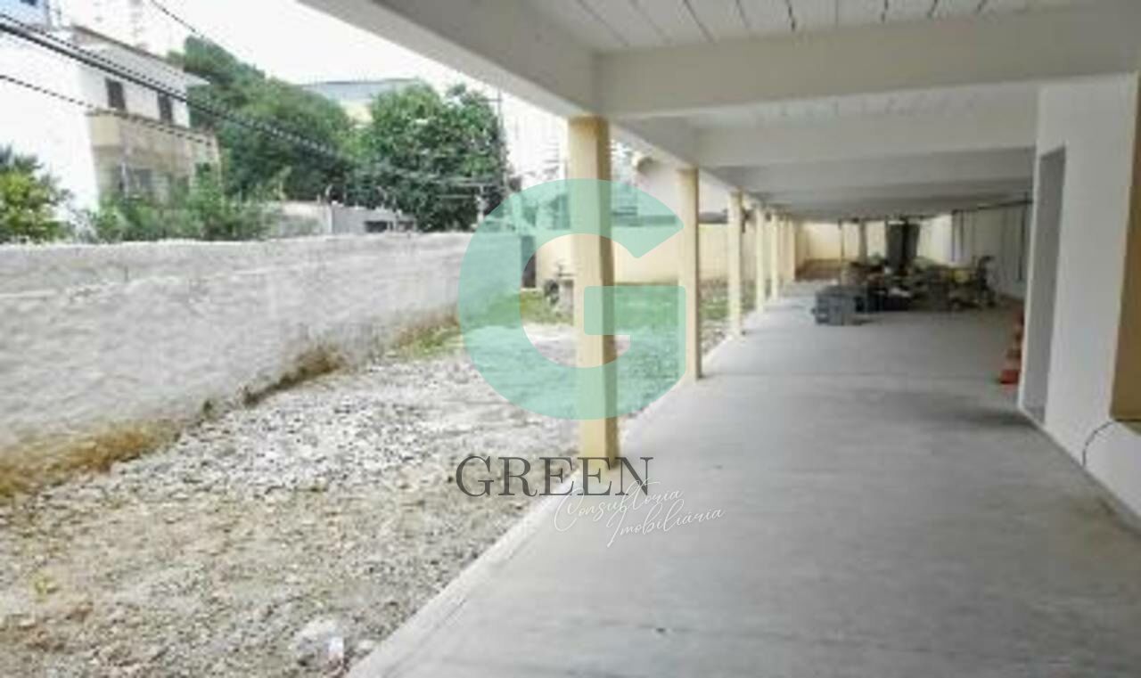 Depósito-Galpão, 710 m² - Foto 1