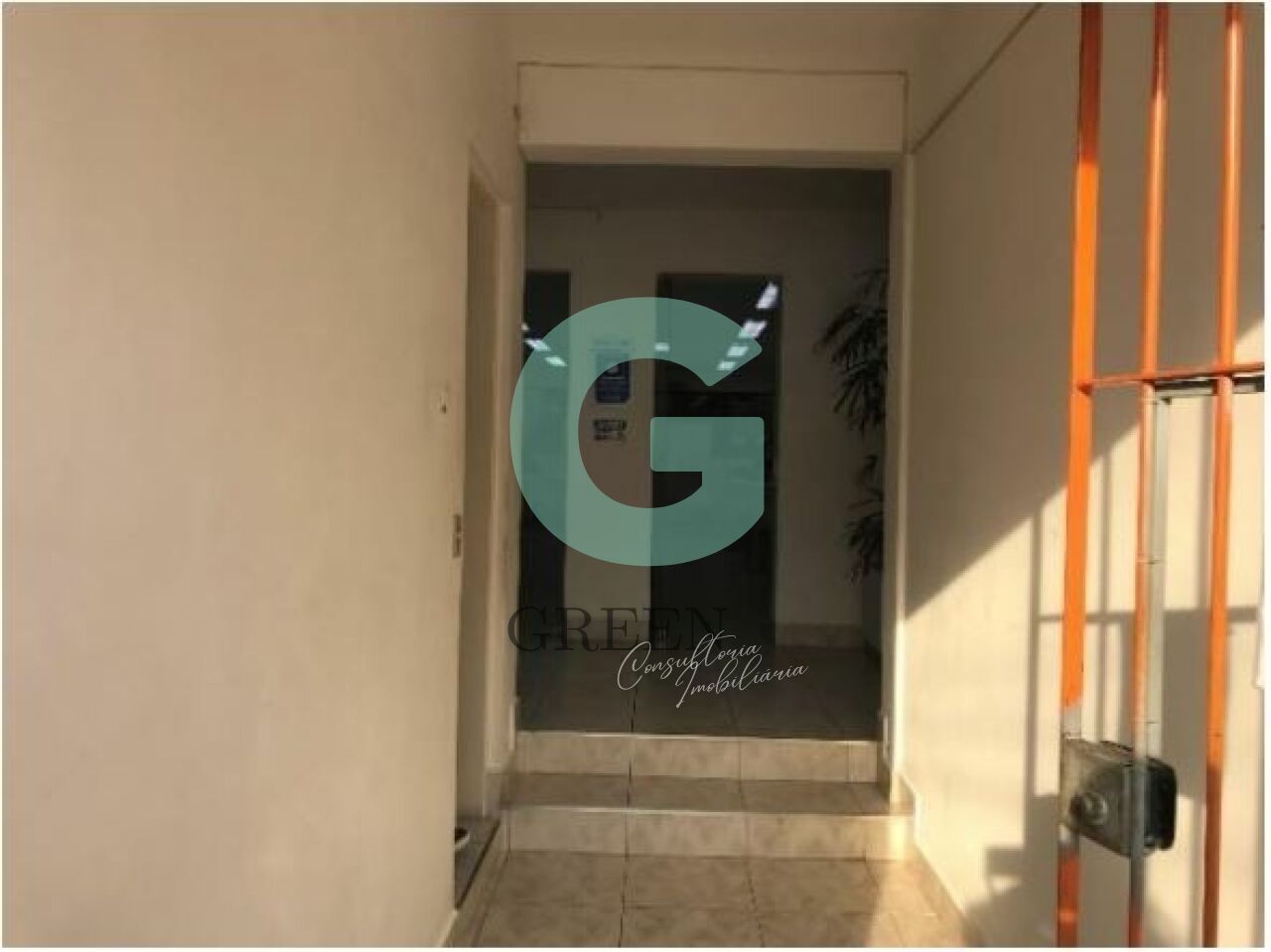 Depósito-Galpão-Armazém à venda, 553m² - Foto 12