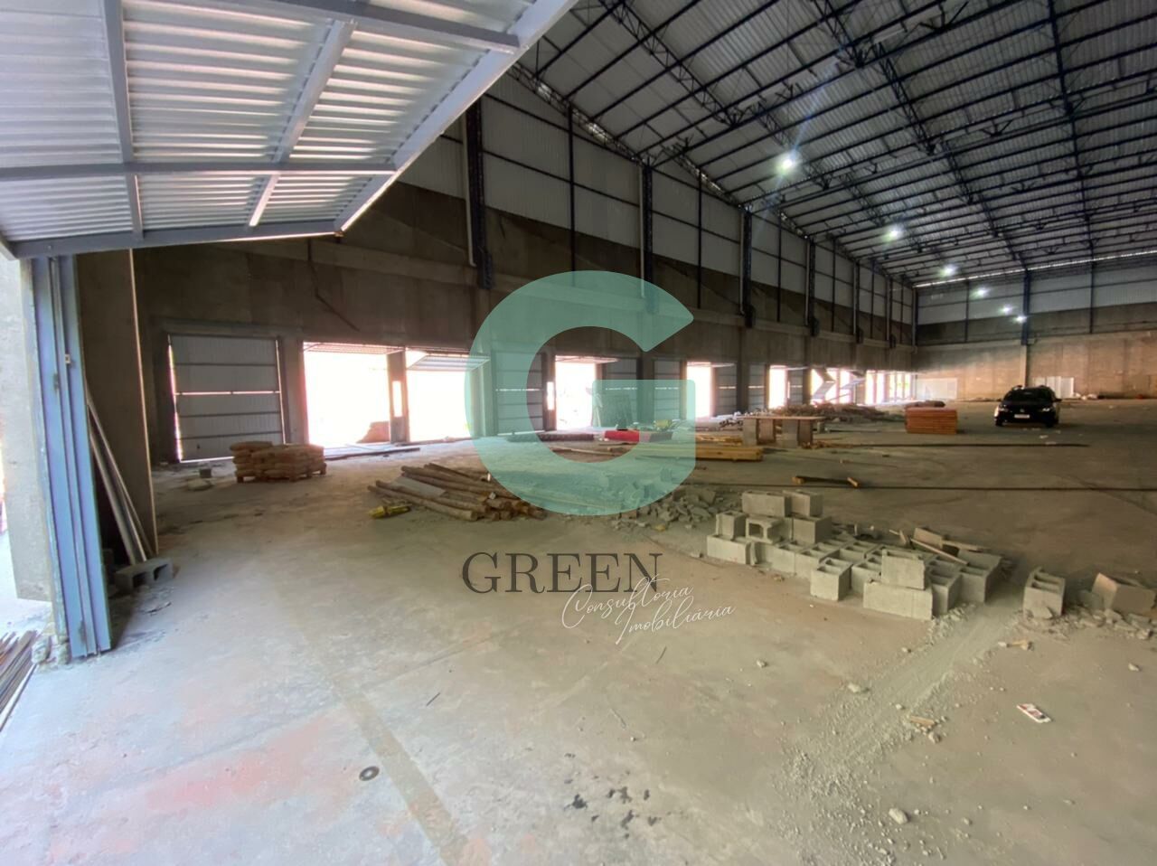 Depósito-Galpão, 19614 m² - Foto 1