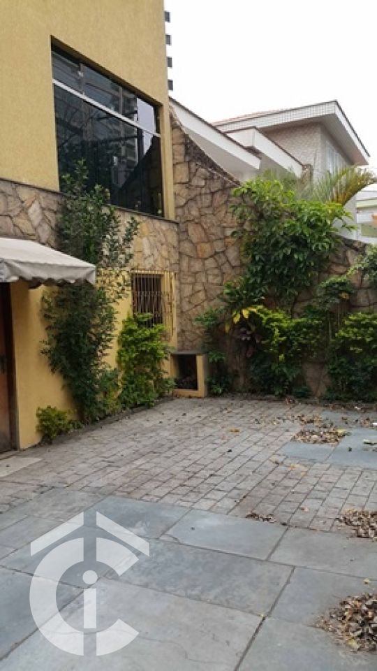 Sobrado para Venda - JARDIM AVELINO