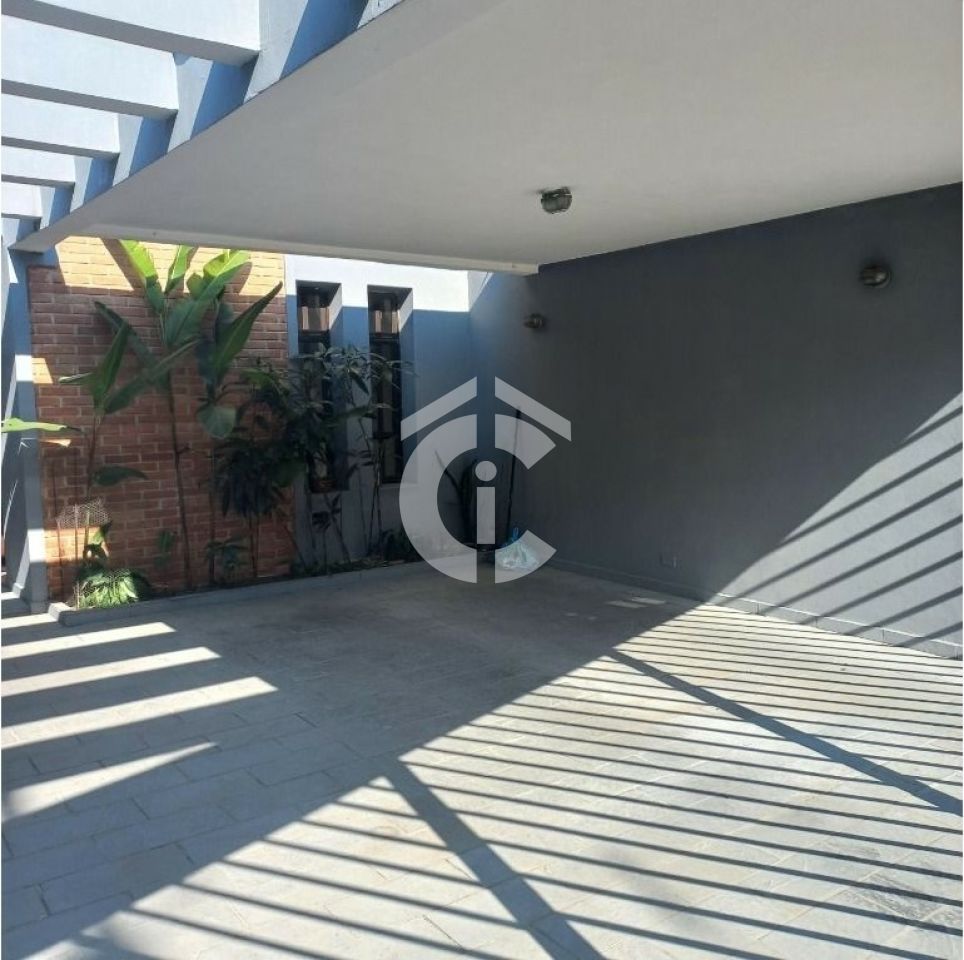 Sobrado para Locação - QUINTA DA PAINEIRA