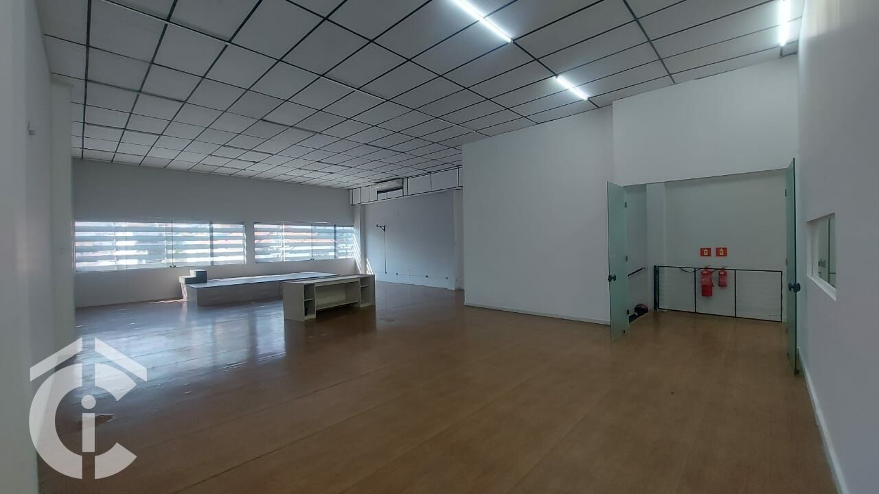 Salão para Locação - VILA REGENTE FEIJÓ