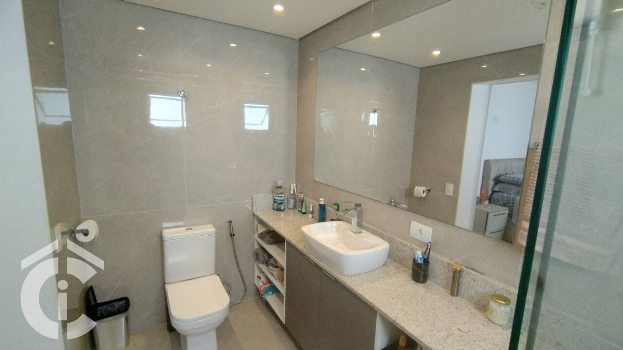 Sobrado para Venda - VILA SANTA CLARA