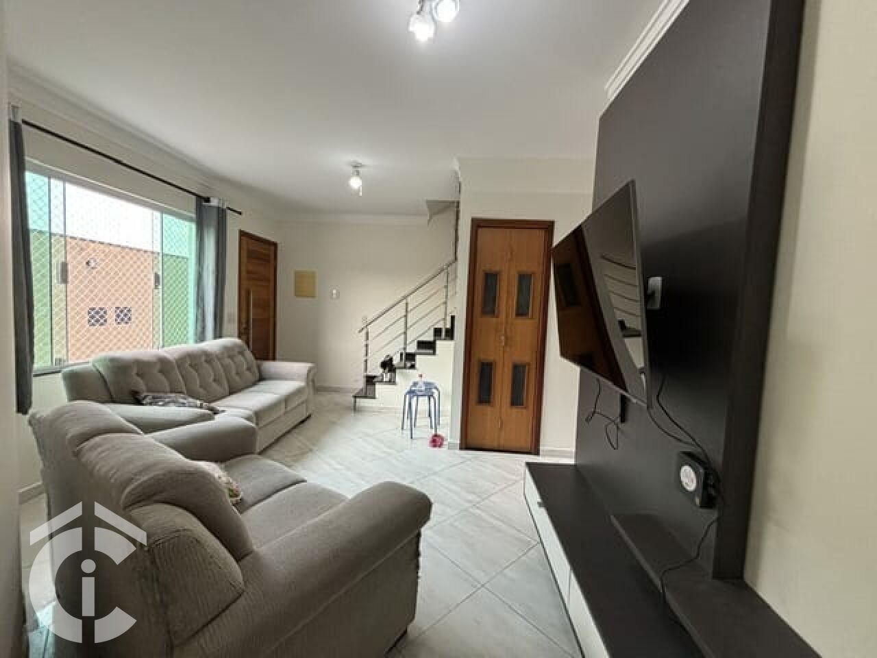 Sobrado Cond. Fechado para Venda - VILA MAZZEI