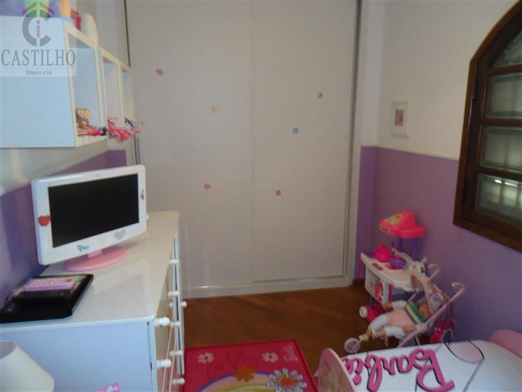 Sobrado para Venda - JARDIM ARTUR ALVIM