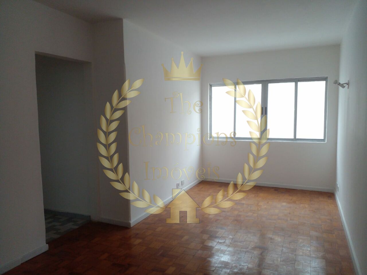 Casa de Condomínio em Santana