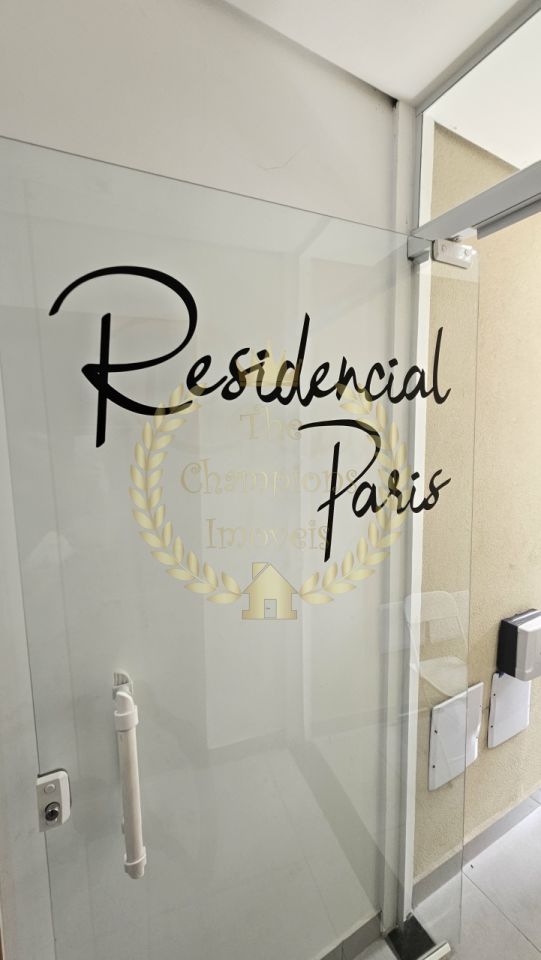 Apartamento em Vila Leonor