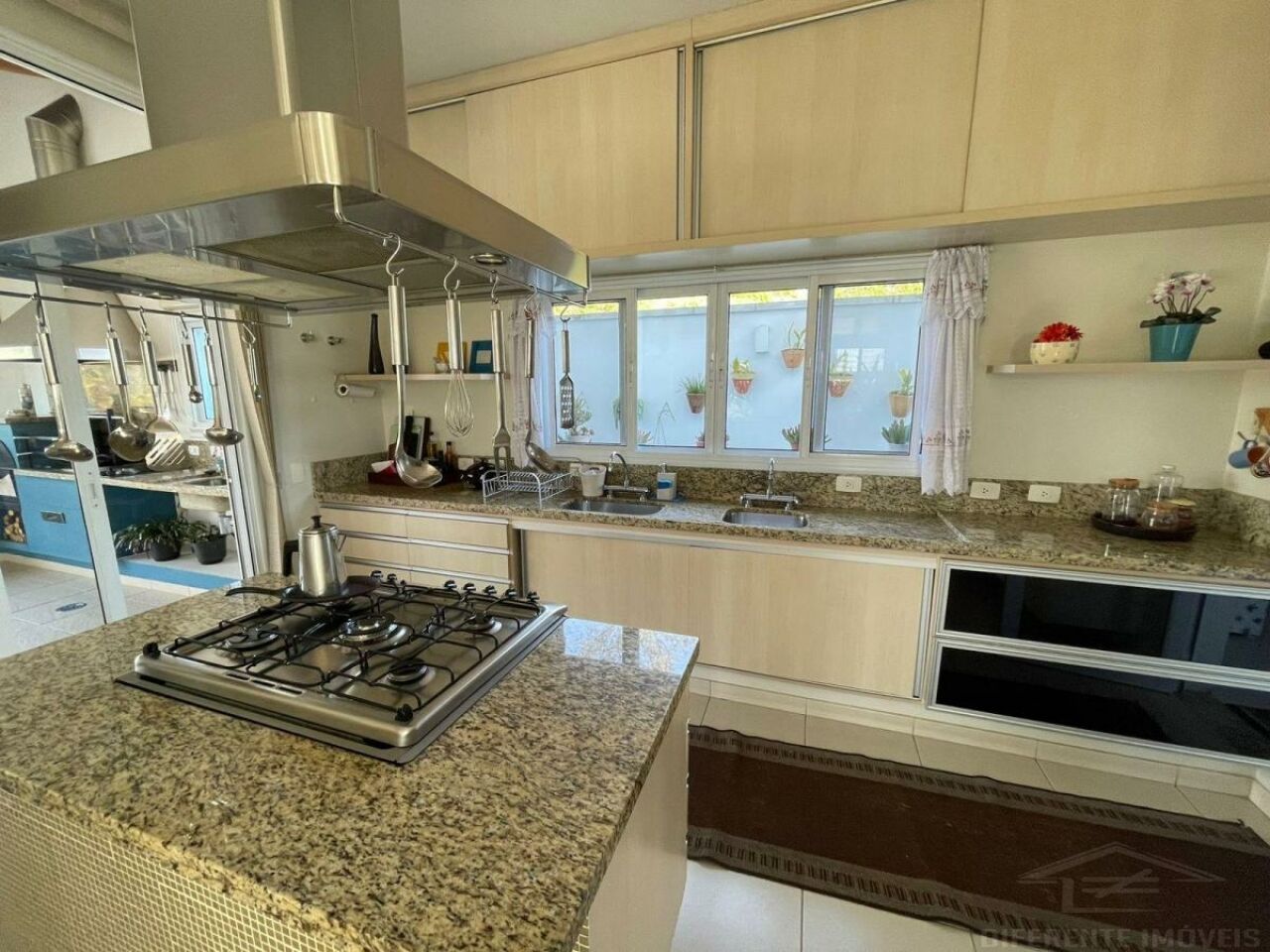 Casa de Condomínio  para Venda - Taboão