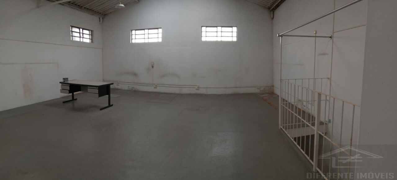 Galpão para Locação - Vila Esperança