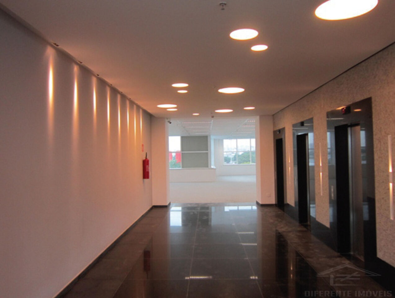 Prédio para Locação - Jardim das Laranjeiras