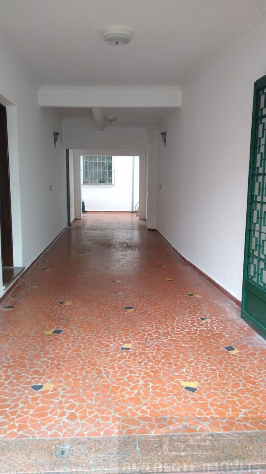 Sobrado para Locação - Vila Bertioga