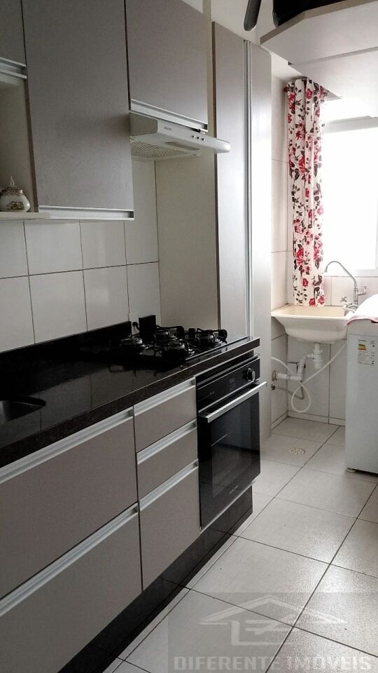 Apartamento para Venda - Vila Roseira II