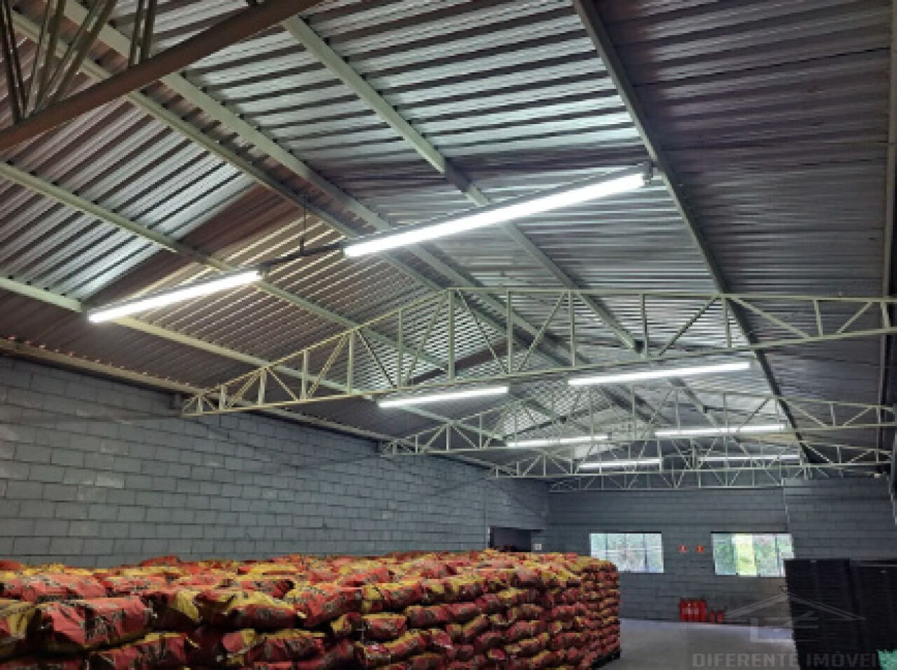 Galpão para Venda - Cidade Líder