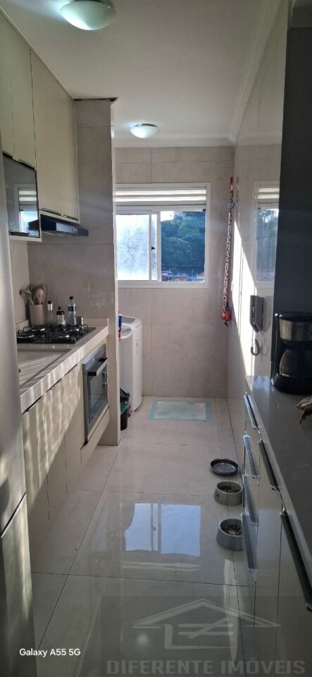 Apartamento para Venda - Vila Carmosina