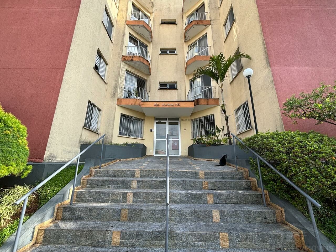 Apartamento para Venda - Sítio Pinheirinho
