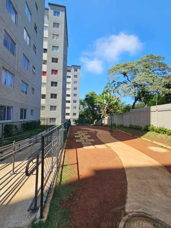 Apartamento para Venda - Colônia Zona Leste