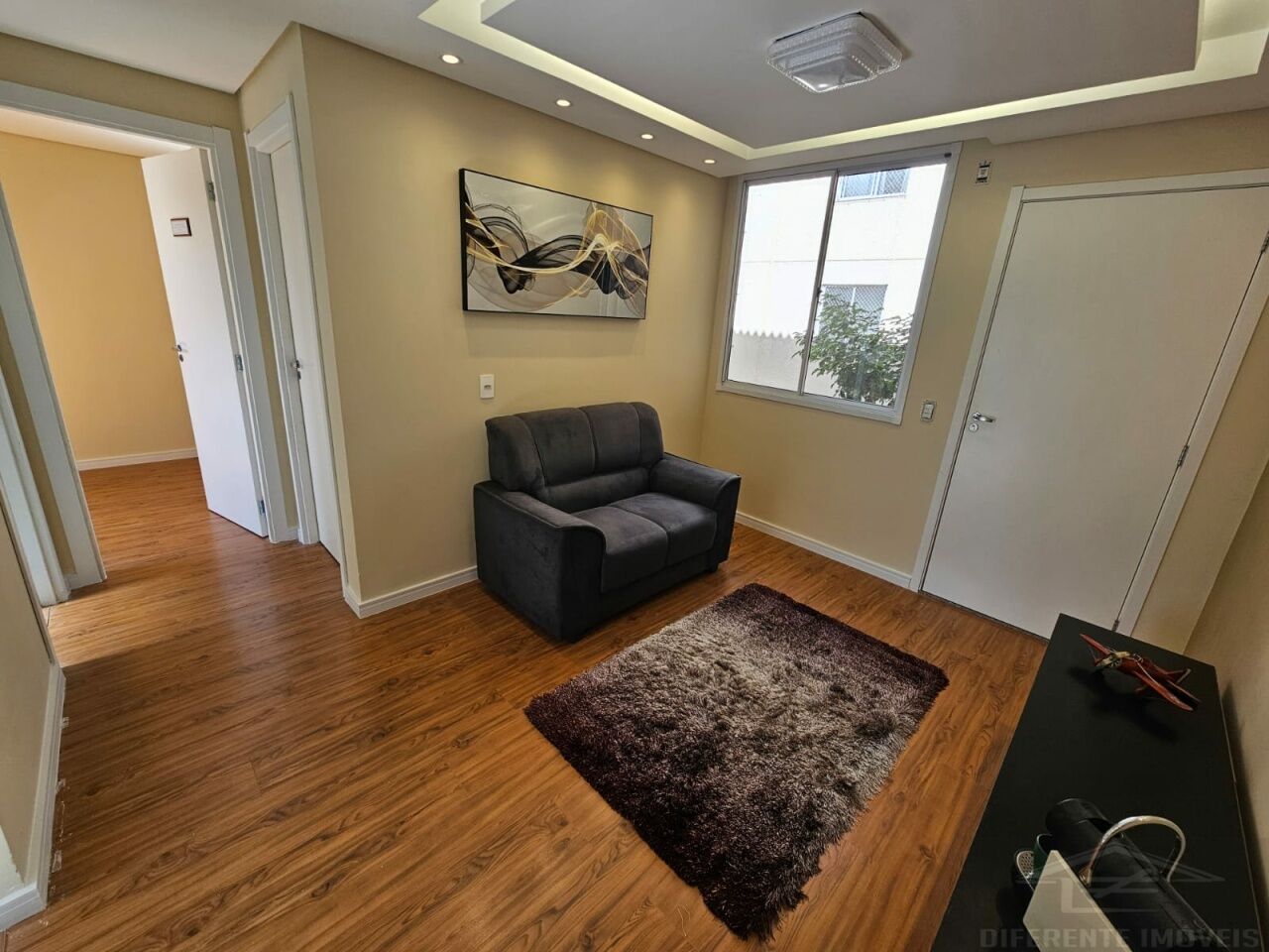 Apartamento para Venda - Colônia Zona Leste