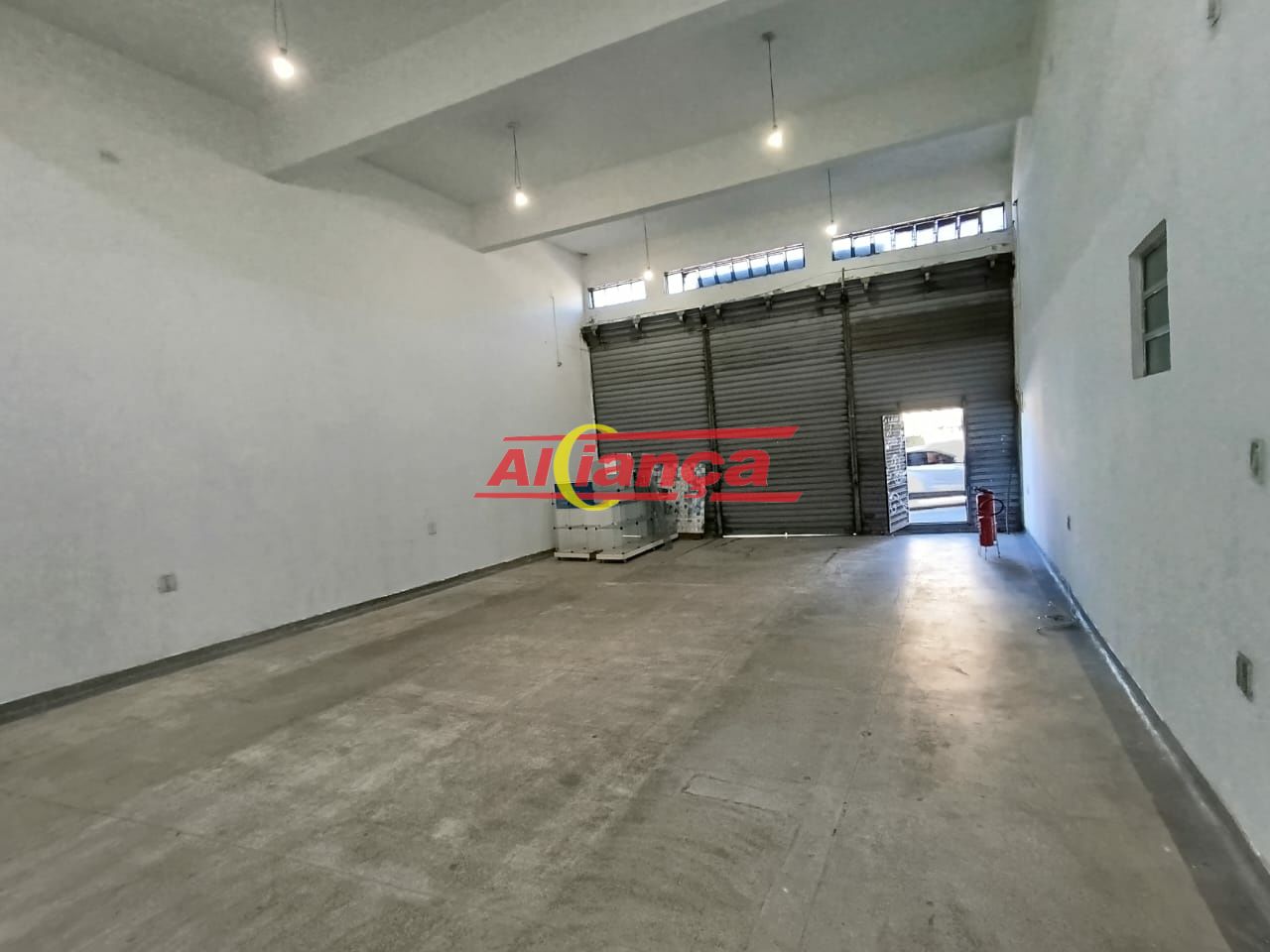 Foto 1 de Comercial, para Locação, em Cocaia, Guarulhos - Ref AI11165
