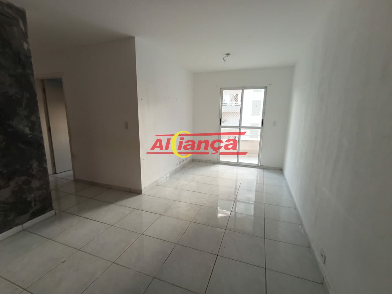 Foto 1 de Apartamento, para Locação, em Cocaia, Guarulhos - Ref AI21131