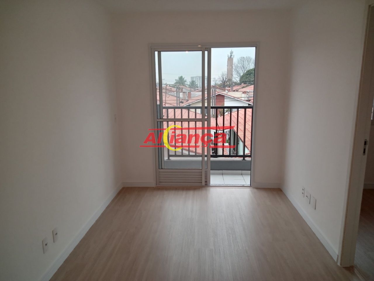 Foto 1 de Apartamento, para Locação, em Jardim Adriana, Guarulhos - Ref AI51921