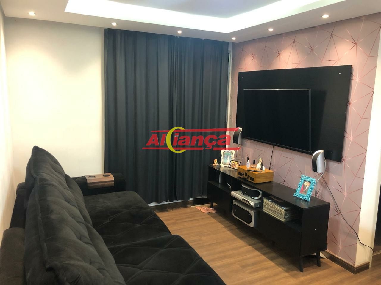 Foto 1 de Apartamento, para Locação, em Jardim São Luis, Guarulhos - Ref AI67708