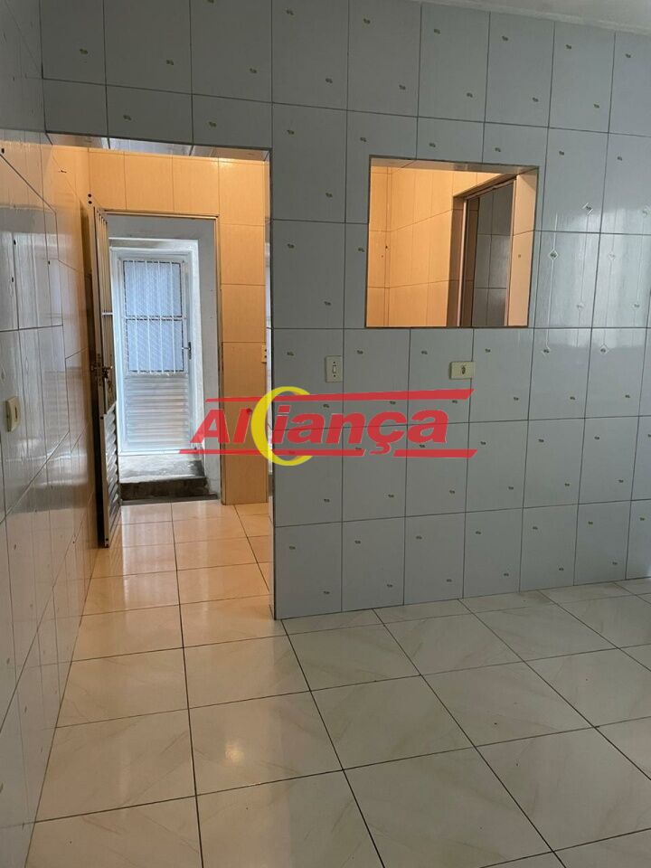 Foto 1 de Casa, para Locação, em Parque Continental I, Guarulhos - Ref AI67783