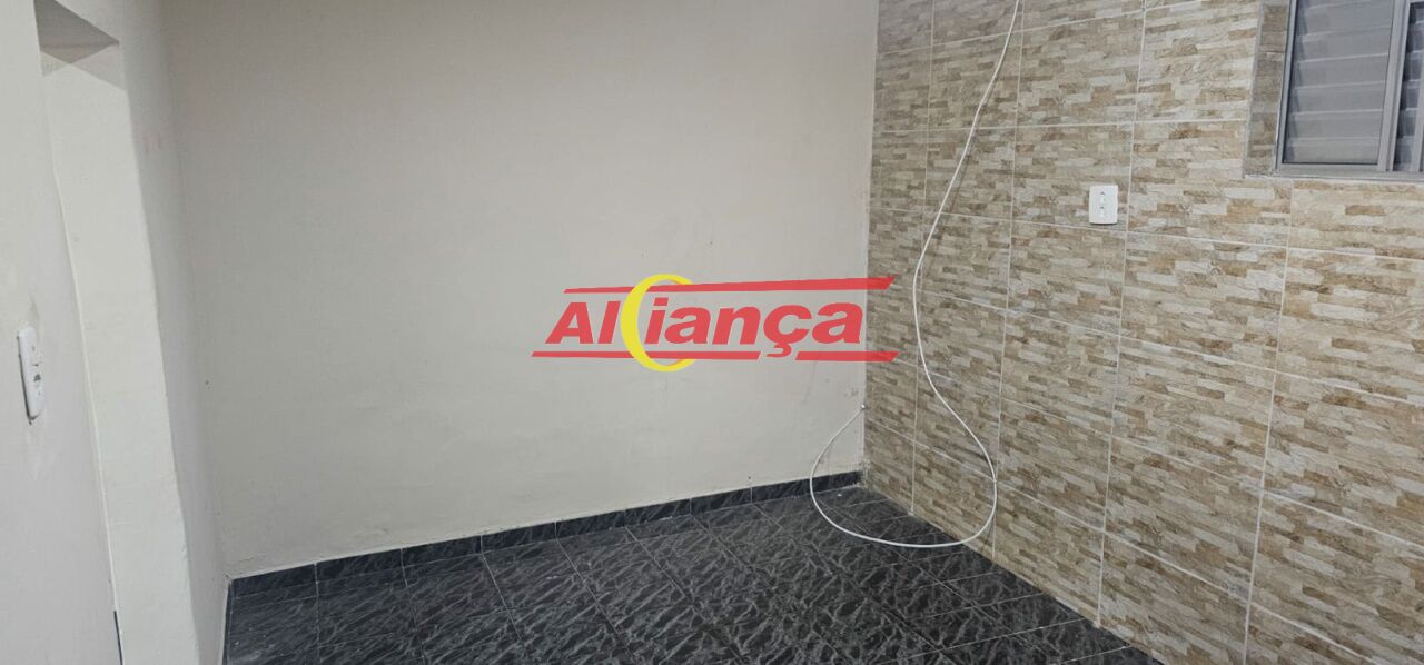 Foto 1 de Casa, para Locação, em Jardim Flor da Montanha, Guarulhos - Ref AI67989