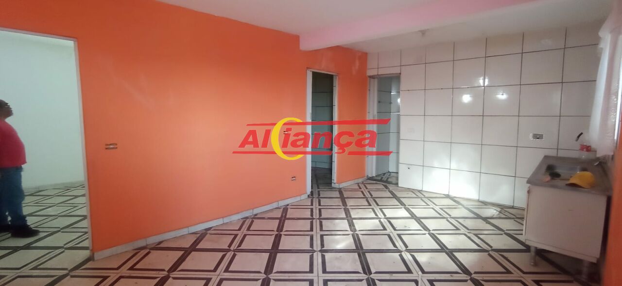 Foto 1 de Casa, para Locação, em Parque Jurema, Guarulhos - Ref AI68016