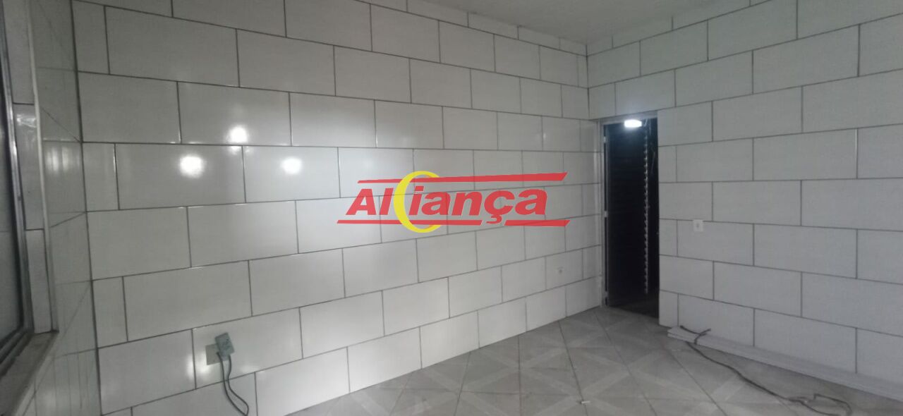 Foto 1 de Casa, para Locação, em Parque Jurema, Guarulhos - Ref AI68020