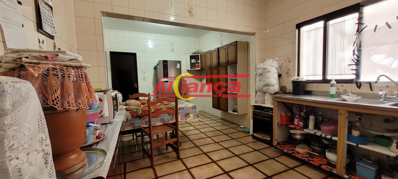 Foto 1 de Casa, para Venda, em Vila Barros, Guarulhos - Ref AI68040
