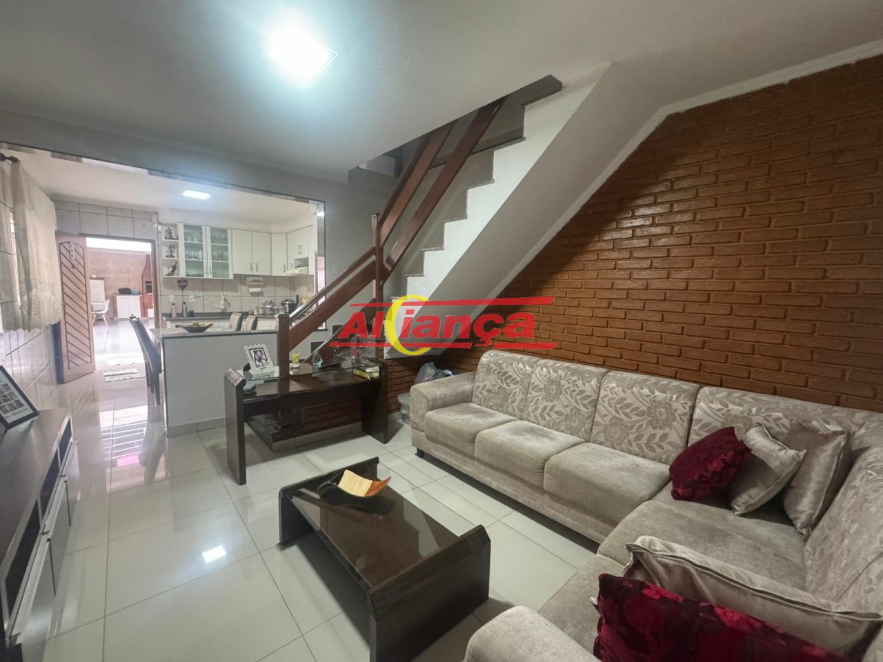 Foto 1 de Casa, para Venda, em Jardim Presidente Dutra, Guarulhos - Ref AI68225