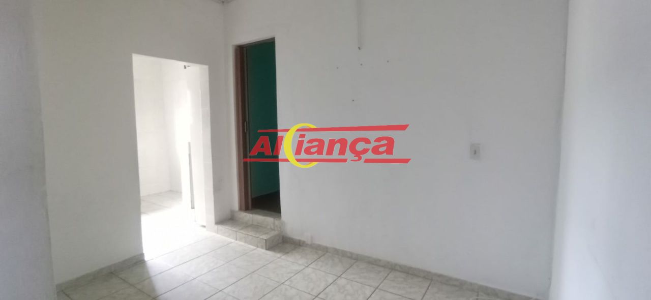 Foto 1 de Casa, para Locação, em Gopoúva, Guarulhos - Ref AI68486