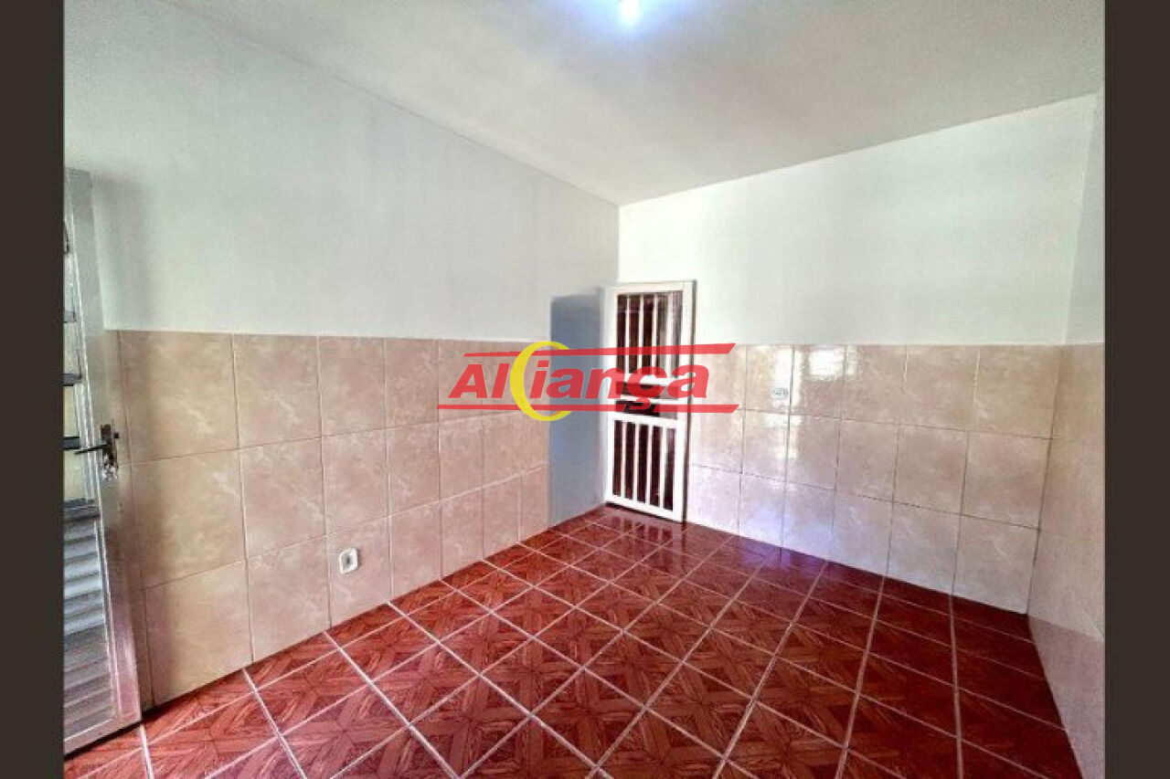 Foto 1 de Casa, para Locação, em Jardim Presidente Dutra, Guarulhos - Ref AI68549