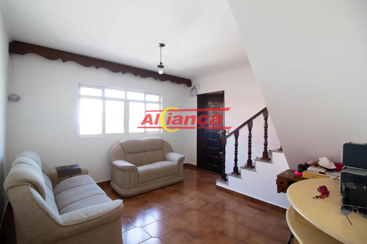 Foto 1 de Casa, para Locação, em Jardim Palmira, Guarulhos - Ref AI68721