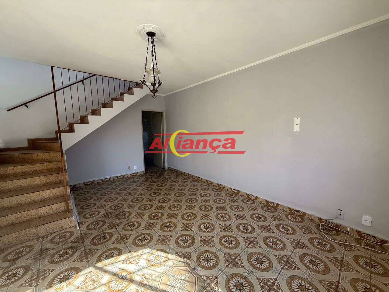 Foto 1 de Casa, para Venda, em Vila Galvão, Guarulhos - Ref AI69024