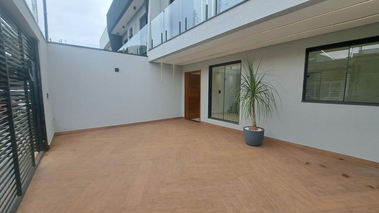 Sobrado para Venda - Cidade Patriarca