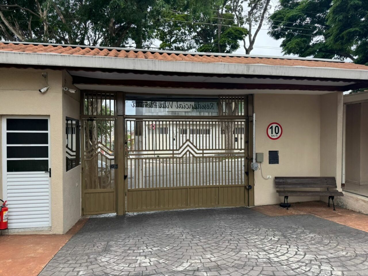 Condomínio para Venda - Penha