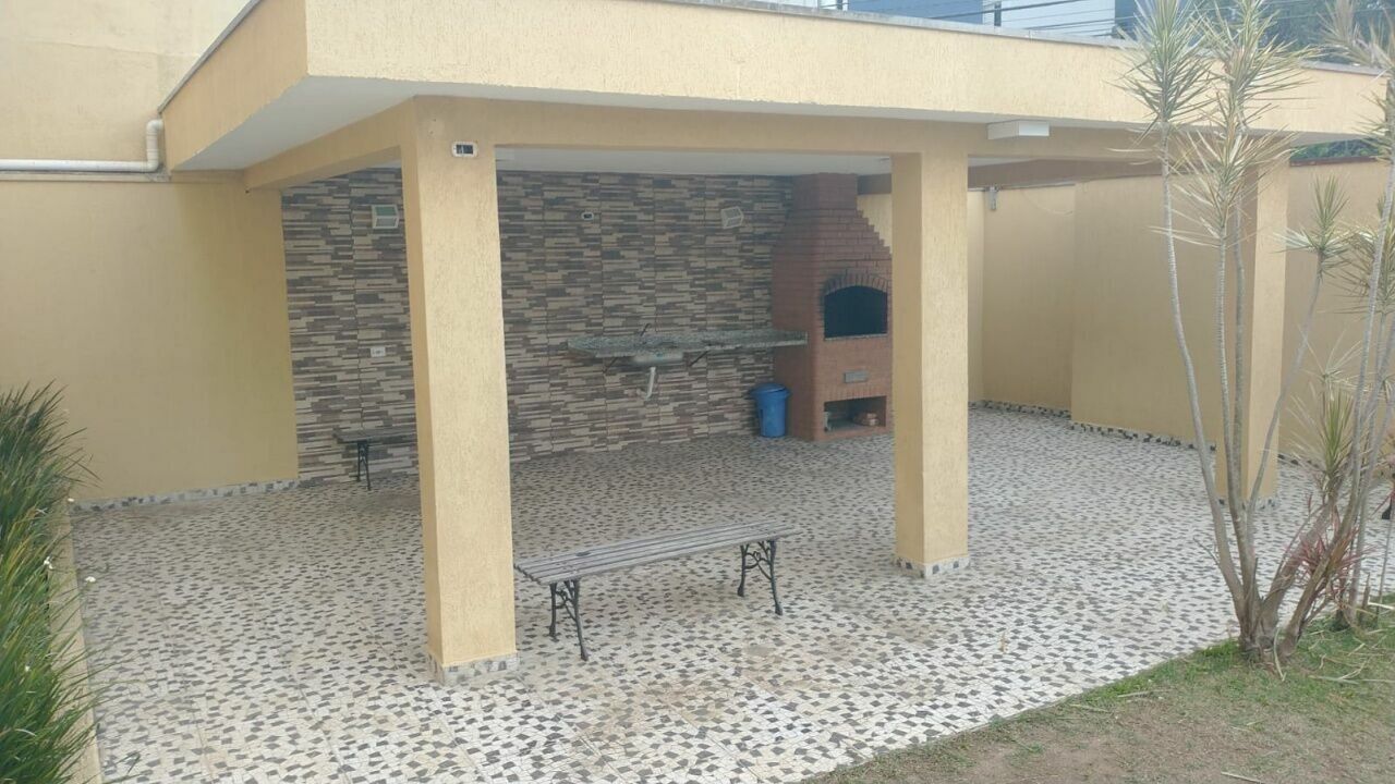 Condomínio para Locação - Penha