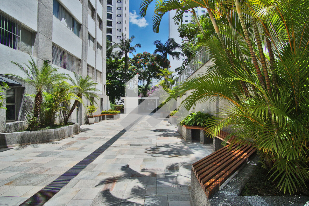 Apartamento para Venda - Moema