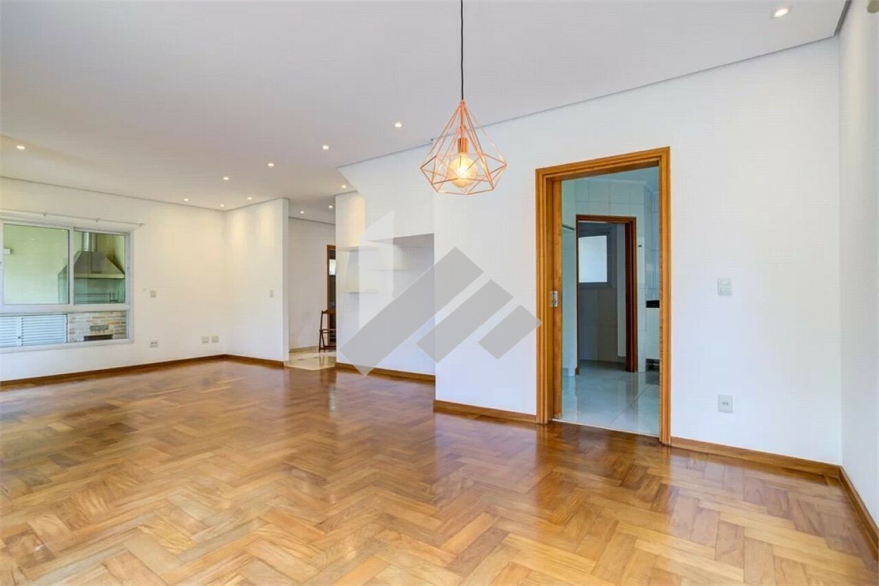 Condomínio para Venda - Jardim Vitória Régia