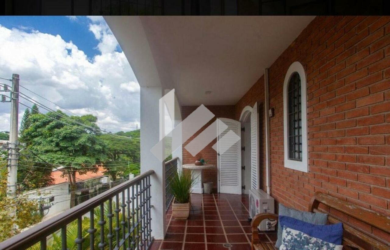 Casa Térrea para Venda - Jardim Leonor