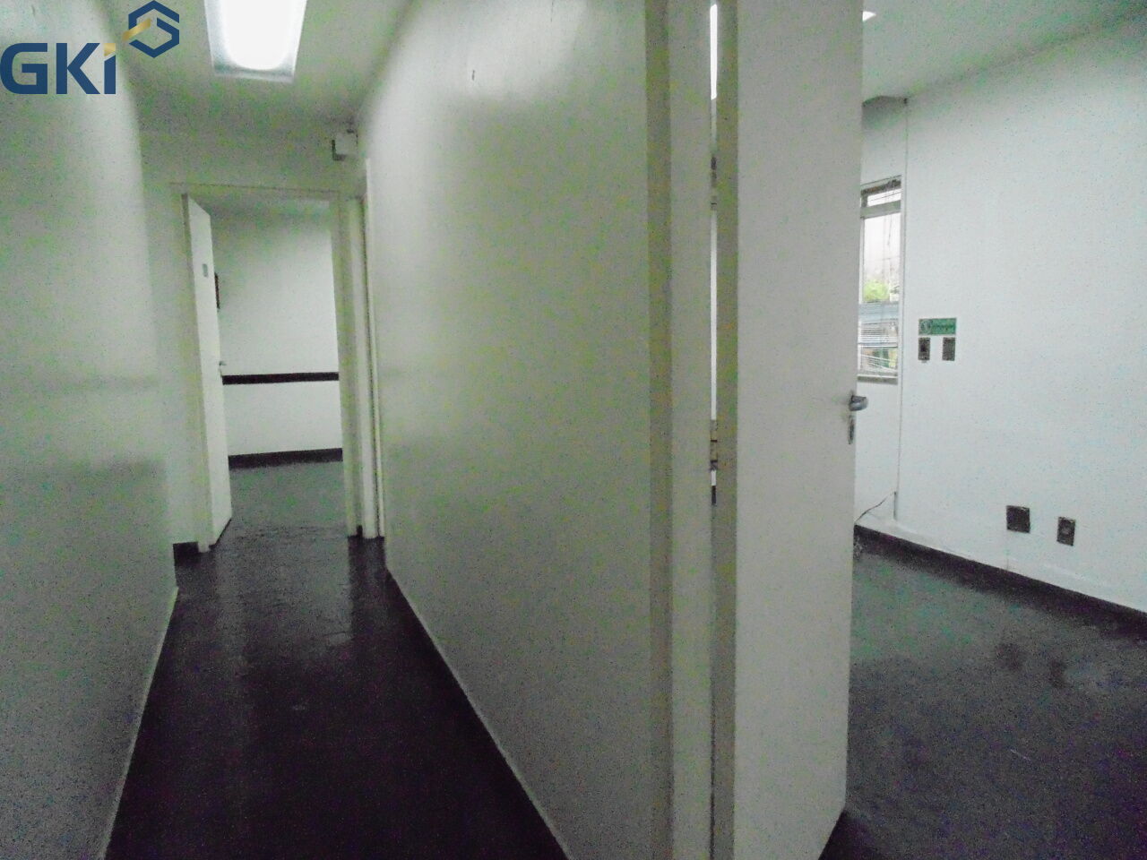 Prédio Inteiro para alugar, 137m² - Foto 19