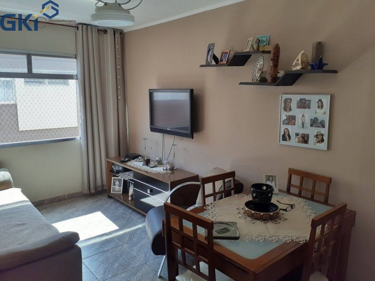 Foto 1